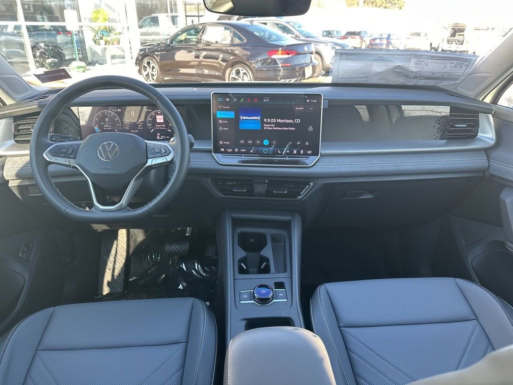 New 2026 Volkswagen Tiguan SE image 12