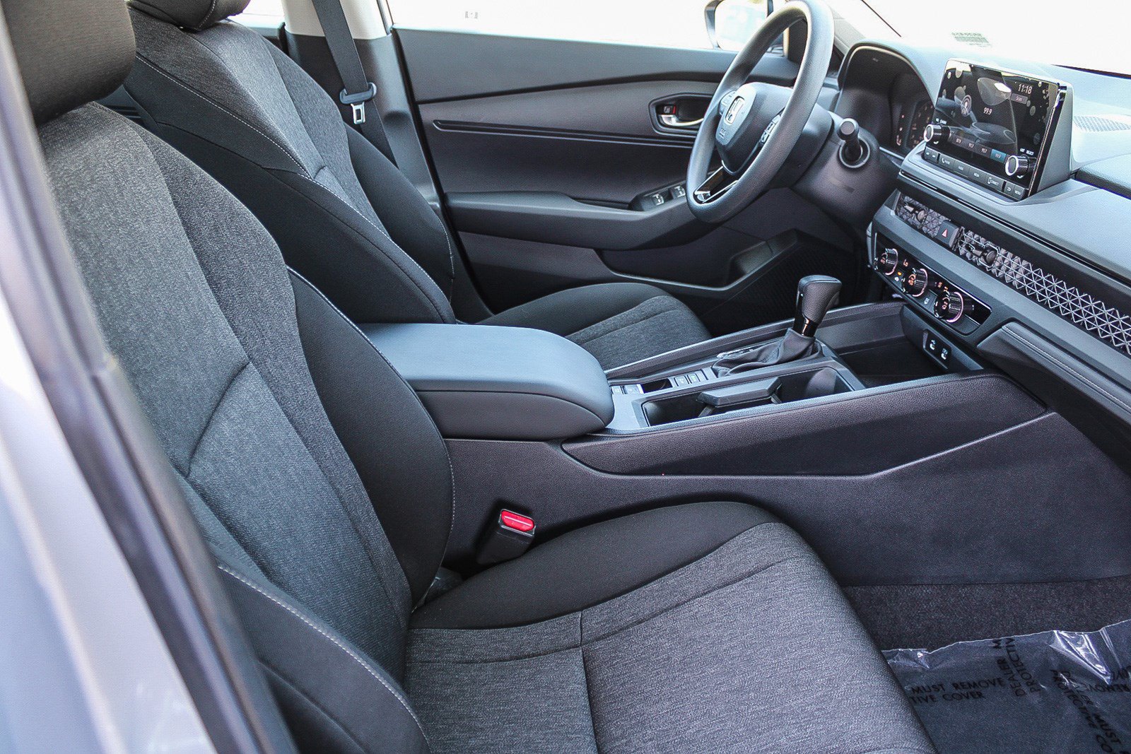 Certified 2025 Honda Accord LX image 18