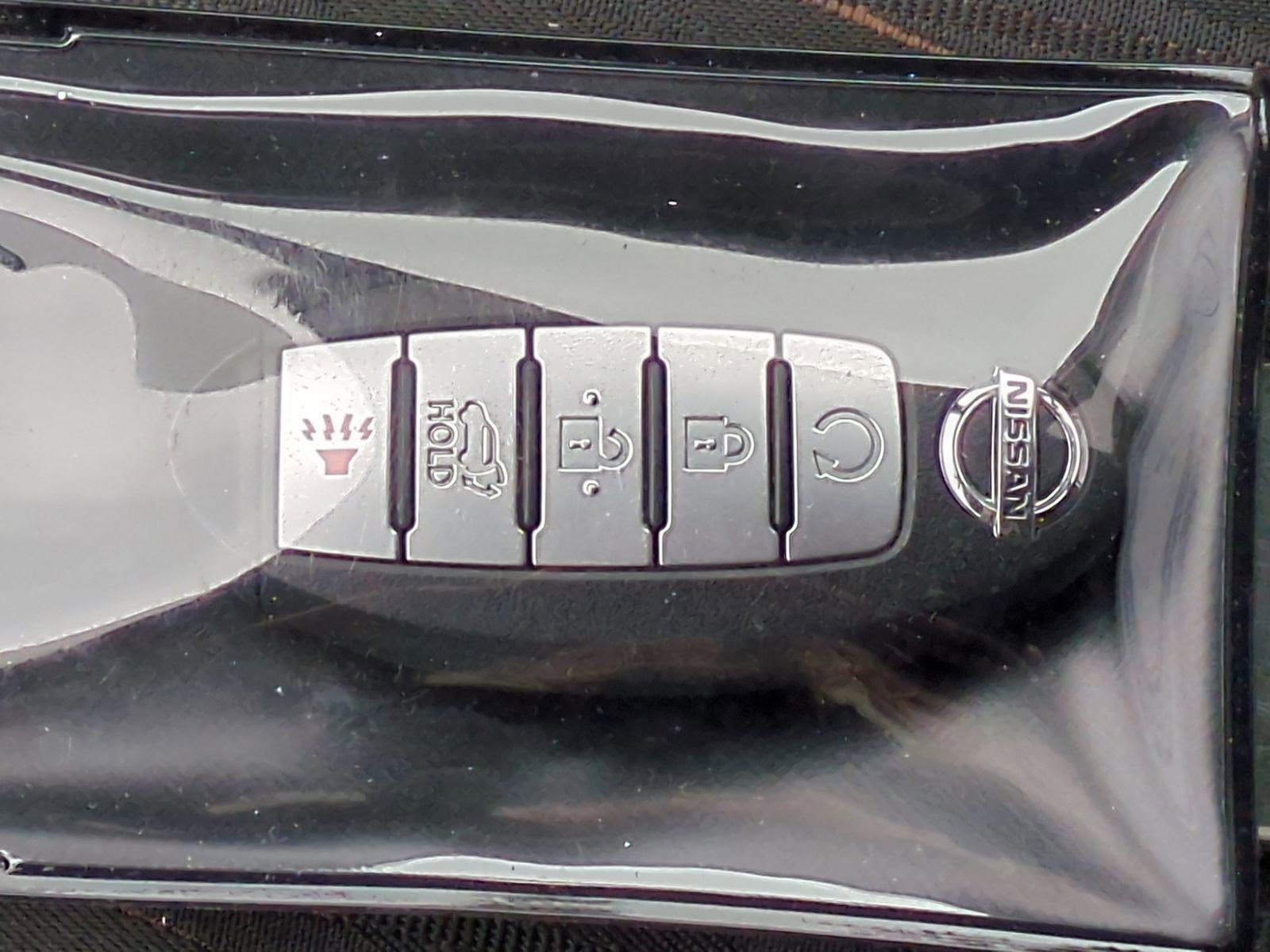 Used 2018 Nissan Rogue SV w/ Premium Package image 36