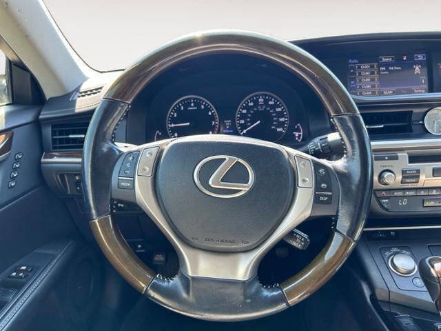 Used 2015 Lexus ES 350 image 14