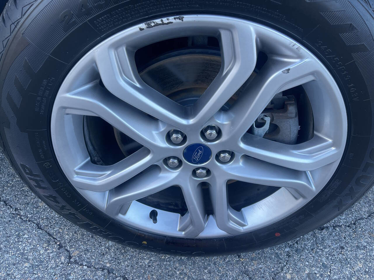 Used 2016 Ford Edge Titanium w/ Equipment Group 301A image 32