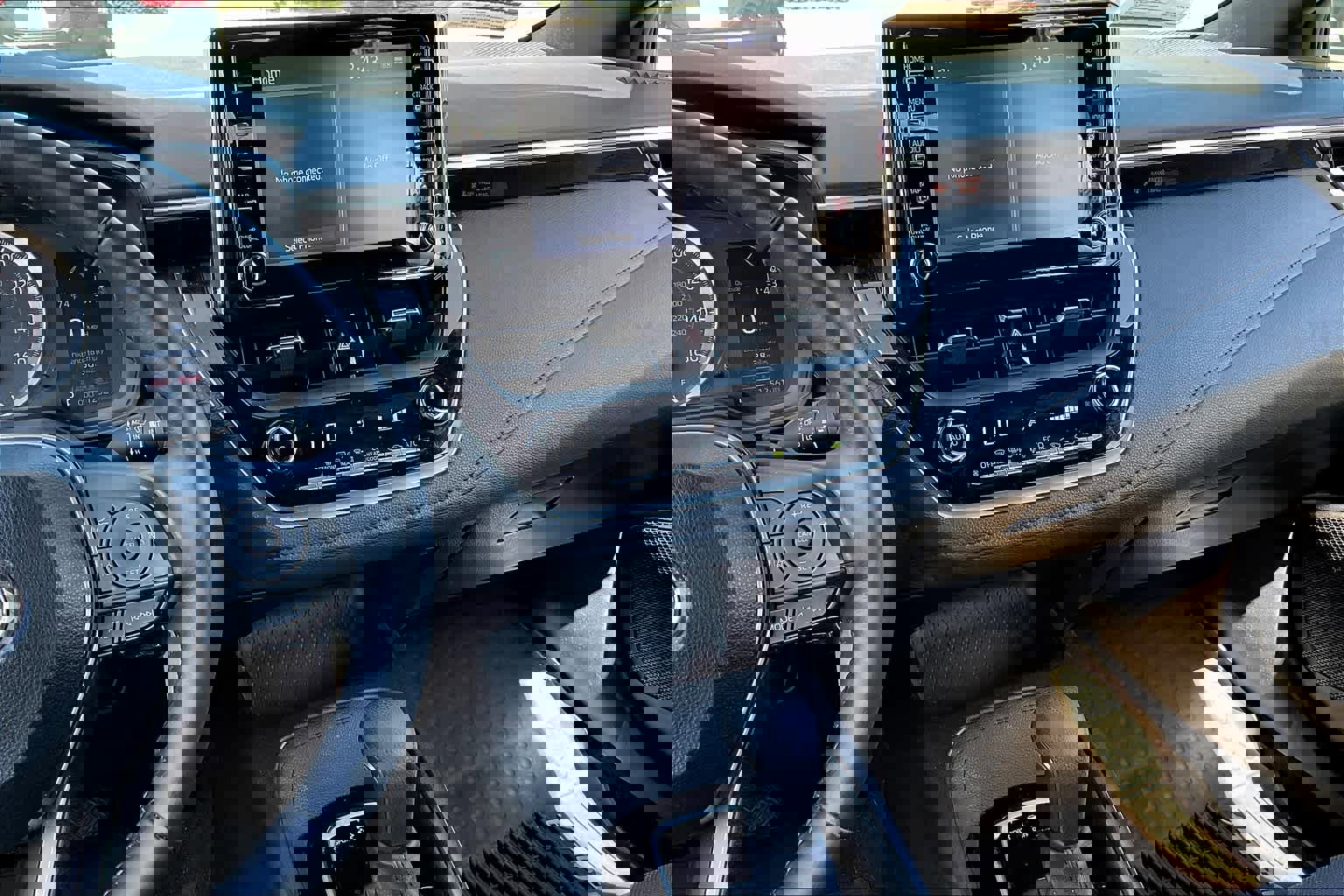 Used 2020 Toyota Corolla SE image 6