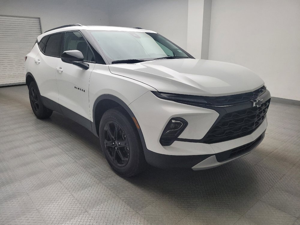 Used 2024 Chevrolet Blazer LT w/ Convenience Package FWD image 13