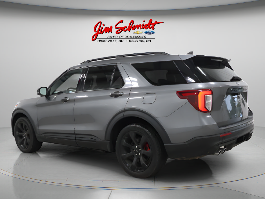 Used 2023 Ford Explorer ST w/ Technology Package AWD/4WD image 4