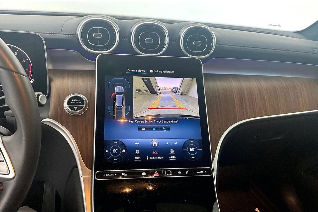 Used 2024 Mercedes-Benz GLC 300 image 30