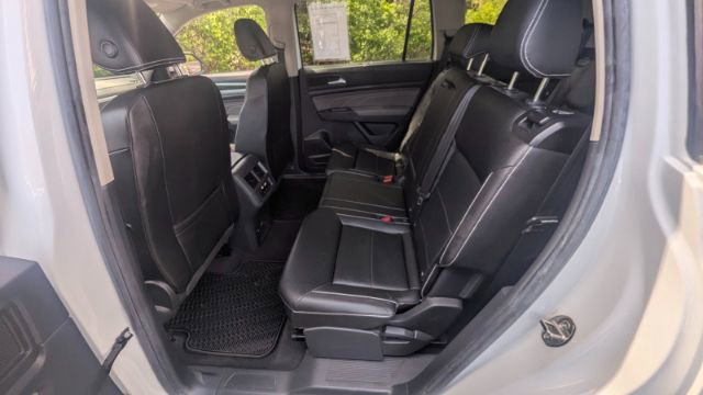 Used 2023 Volkswagen Atlas SE w/ Panoramic Sunroof Package image 22