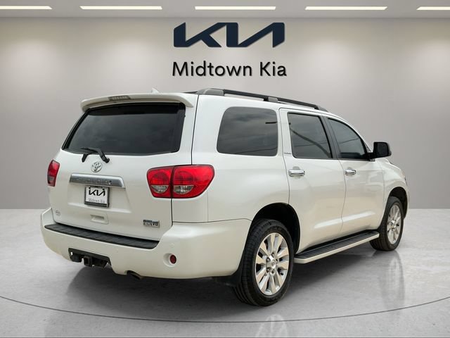 Used 2016 Toyota Sequoia Platinum RWD image 3