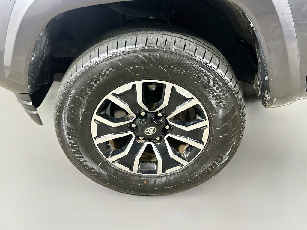 Used 2020 Toyota Tacoma TRD Sport RWD image 8
