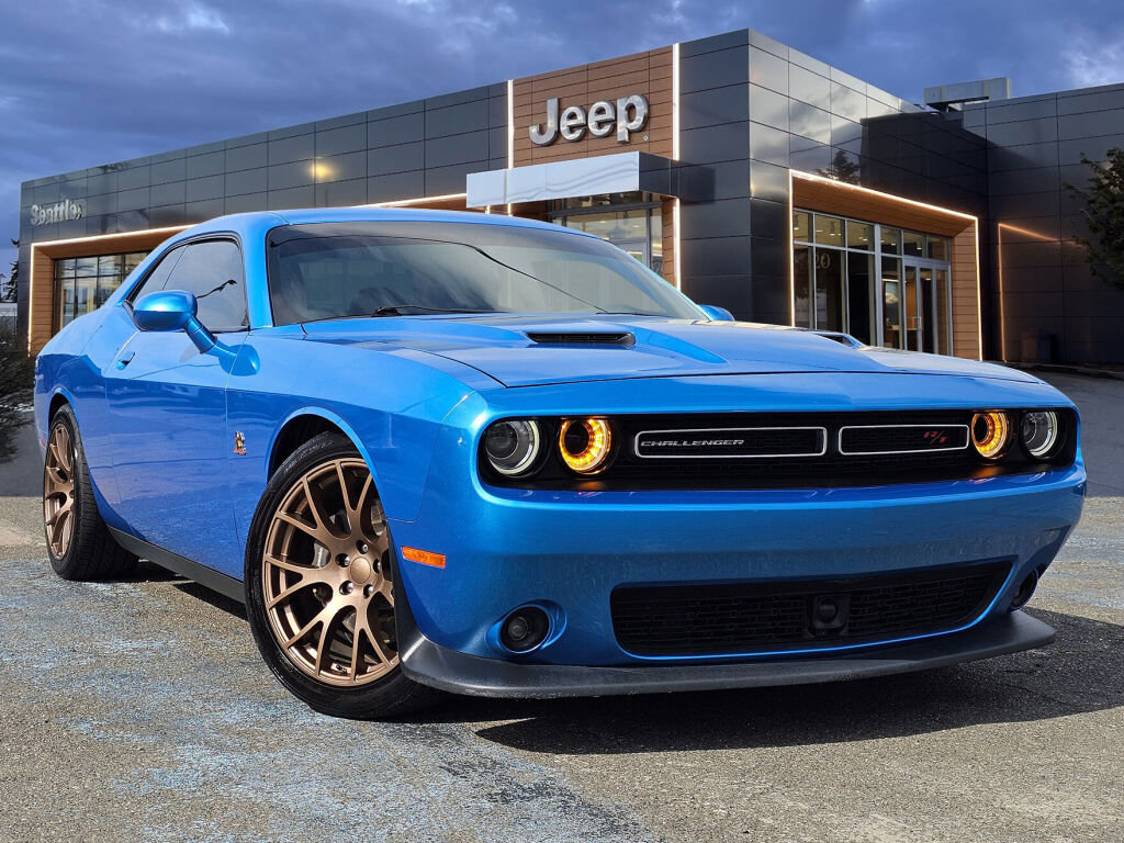 Used 2016 Dodge Challenger R/T Scat Pack w/ Leather Interior Group