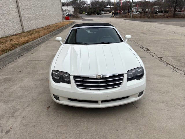 Used 2005 Chrysler Crossfire Limited image 18