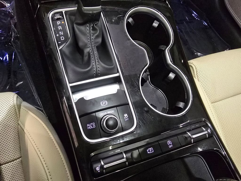 Used 2023 Kia Stinger GT-Line w/ Sun & Sound Package image 27