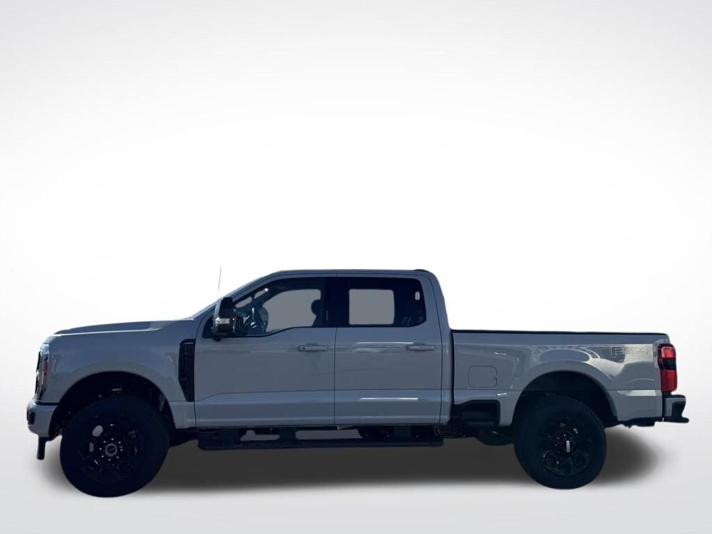 New 2026 Ford F350 Lariat w/ Black Appearance Package image 8