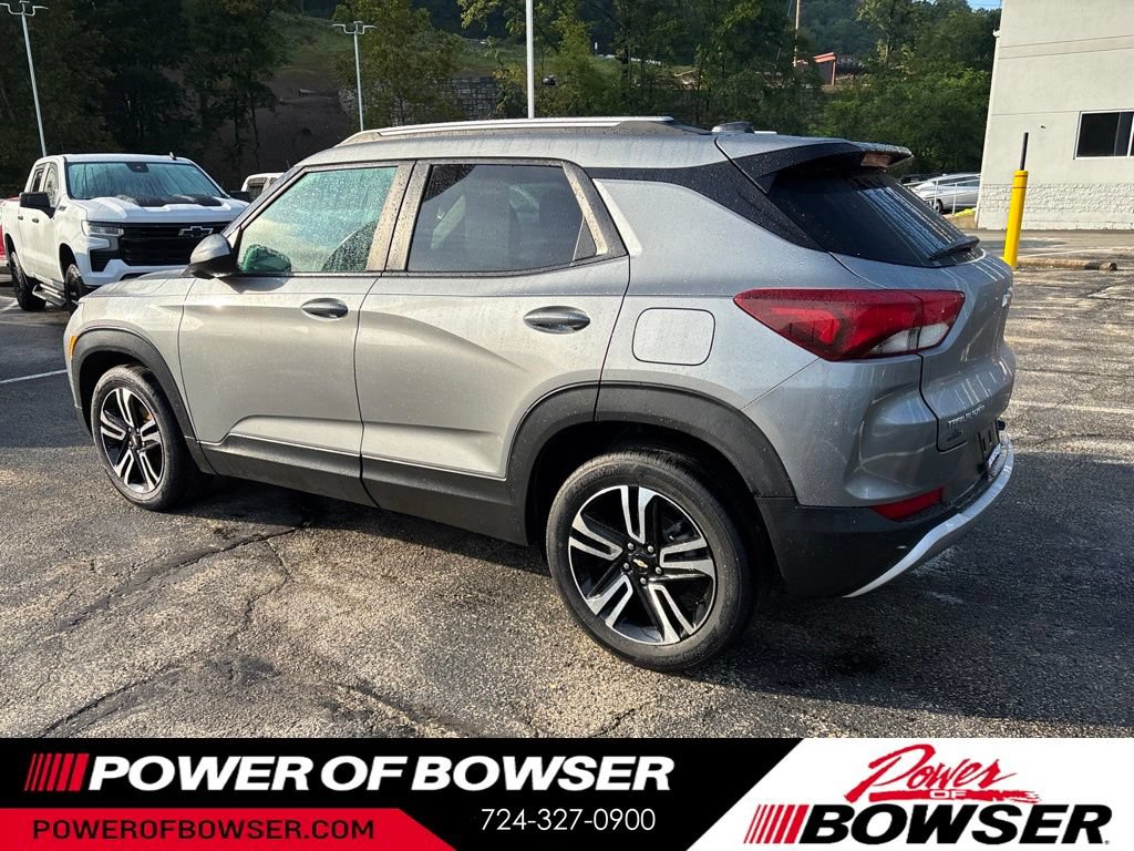 Certified 2023 Chevrolet TrailBlazer LT FWD image 3