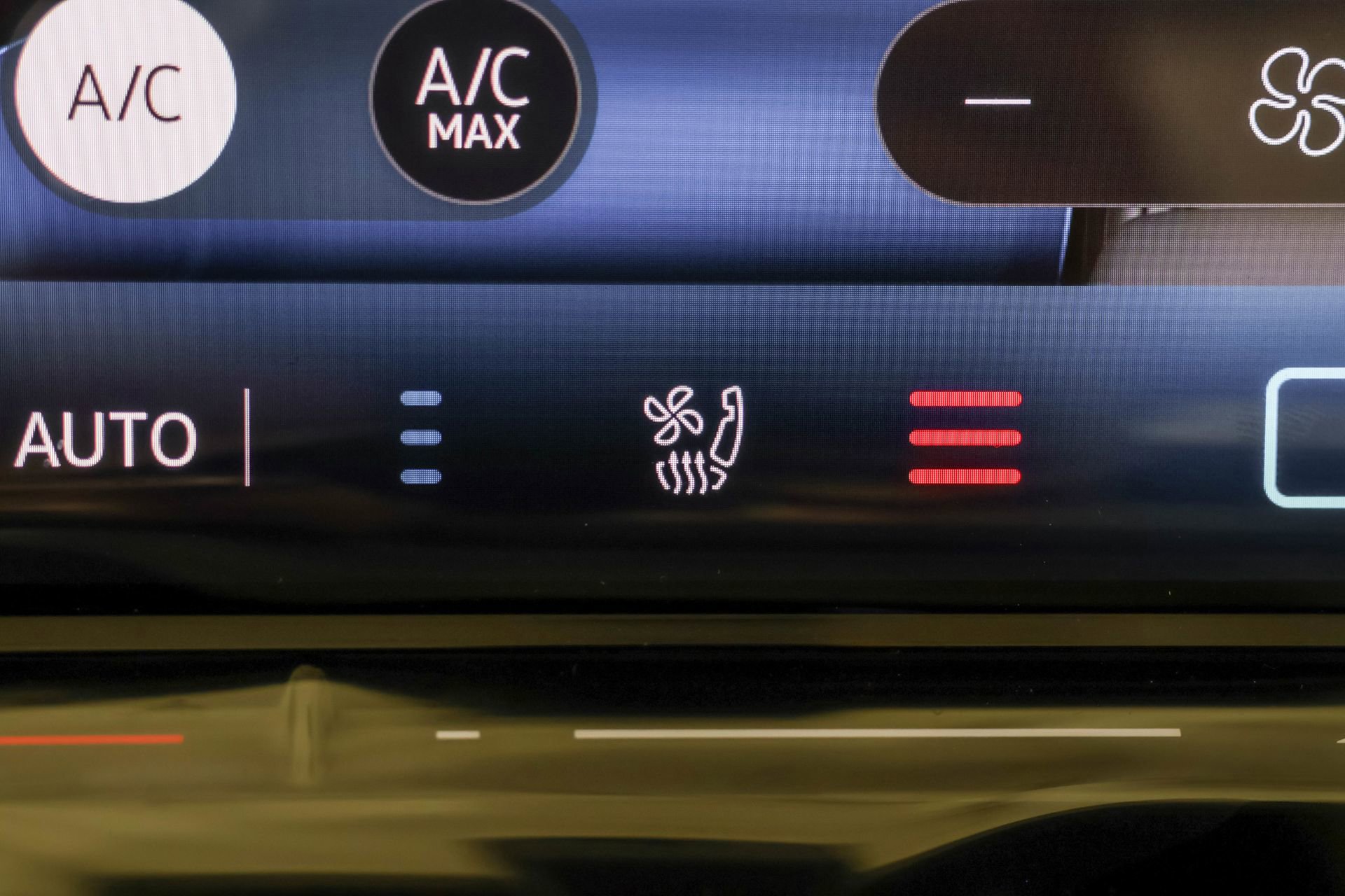 New 2026 Volkswagen Tiguan SEL R-Line AWD/4WD image 29