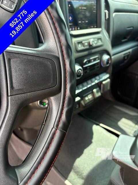 Used 2025 Chevrolet Silverado 2500 Custom w/ Custom Convenience Package AWD/4WD image 16