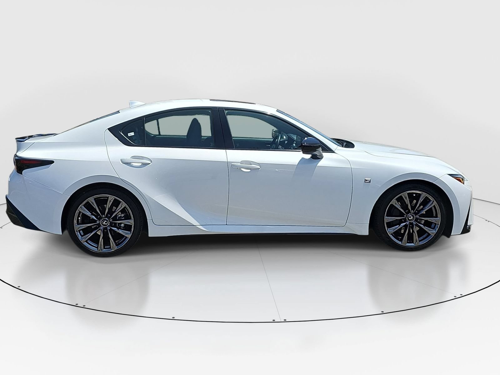 Used 2025 Lexus IS 350 F Sport RWD image 4