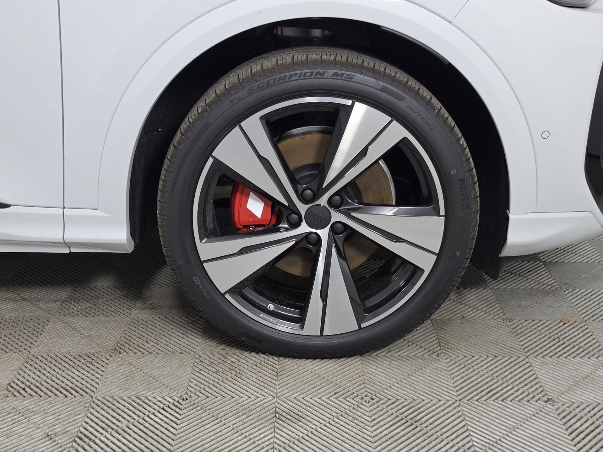New 2026 Audi SQ5 Premium Plus AWD/4WD image 10