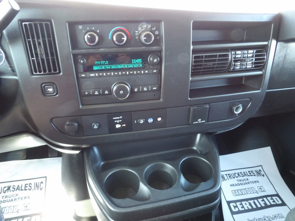 Used 2021 Chevrolet Express 3500 w/ Driver Convenience Package image 22