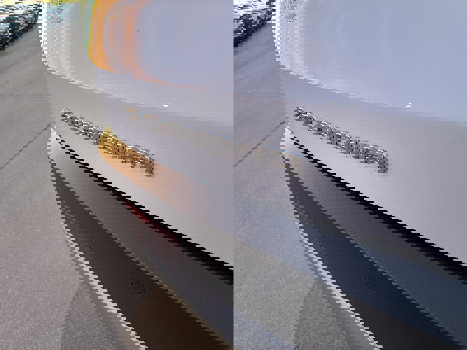 Used 2023 GMC Acadia SLE w/ Driver Convenience Package image 5