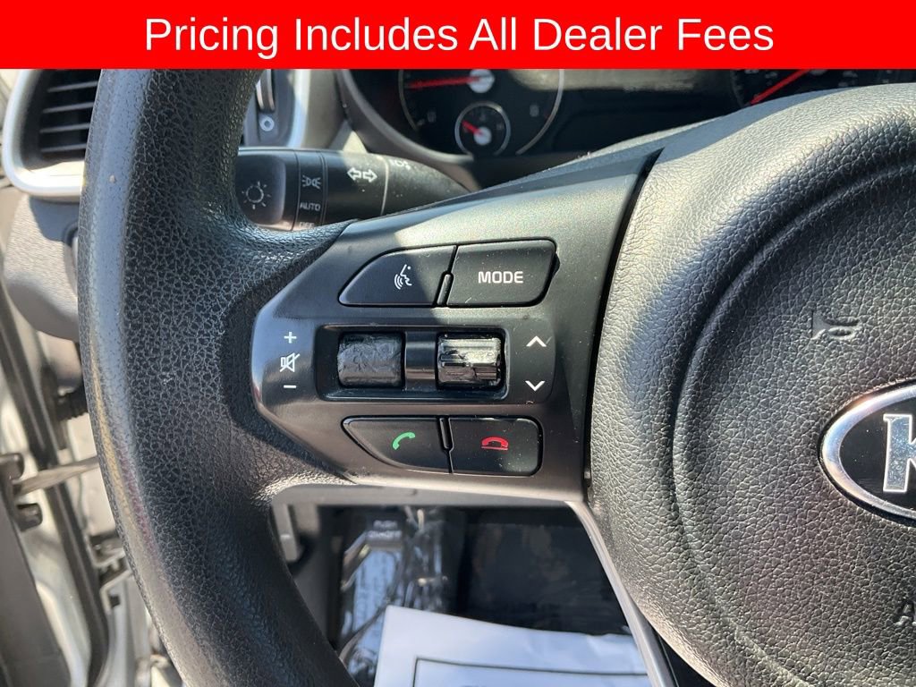 Used 2017 Kia Sorento FWD image 7