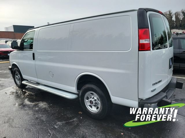 Used 2024 GMC Savana 2500 w/ Driver Convenience Package image 5