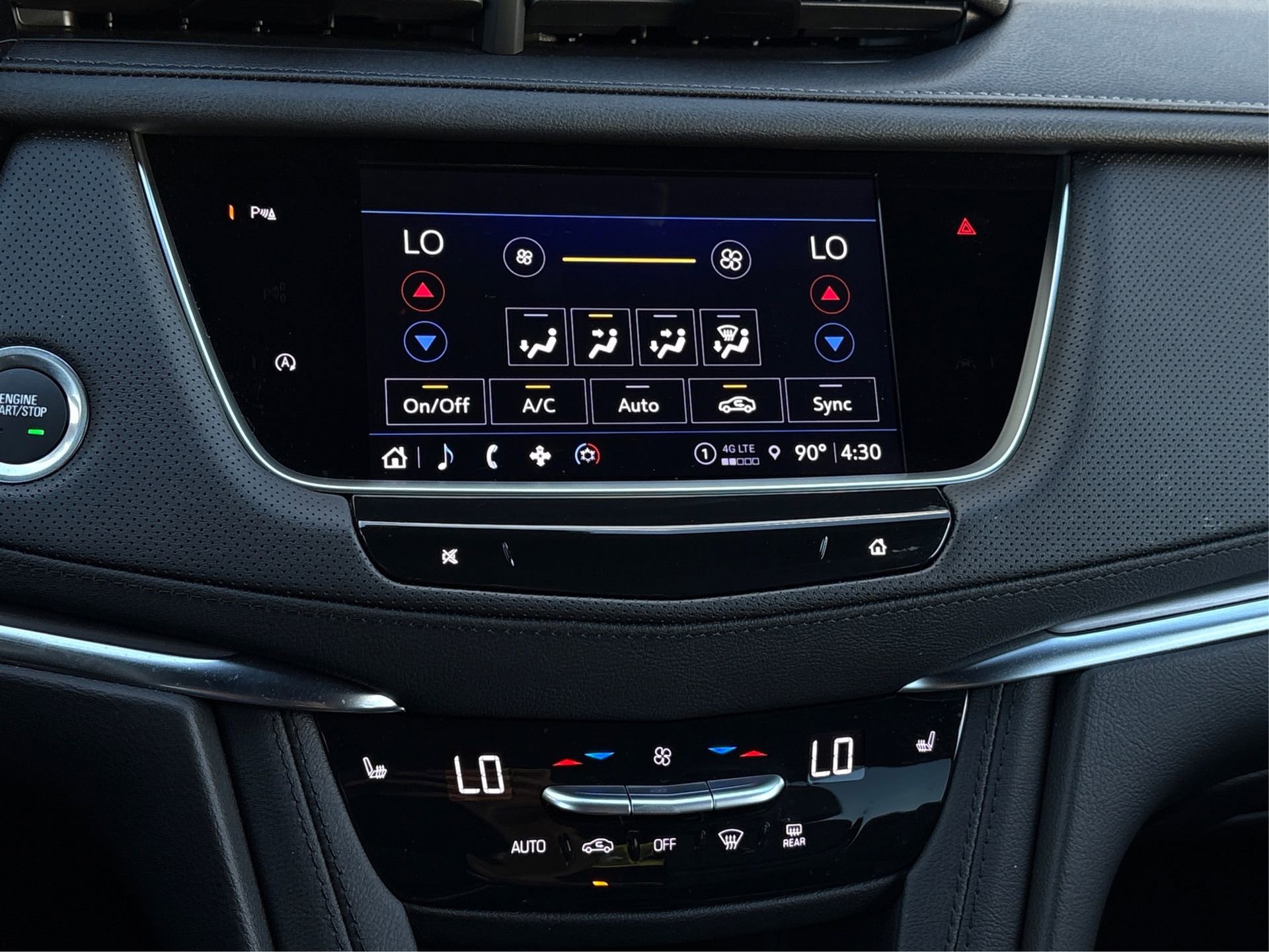 New 2025 Cadillac XT5 Luxury image 26