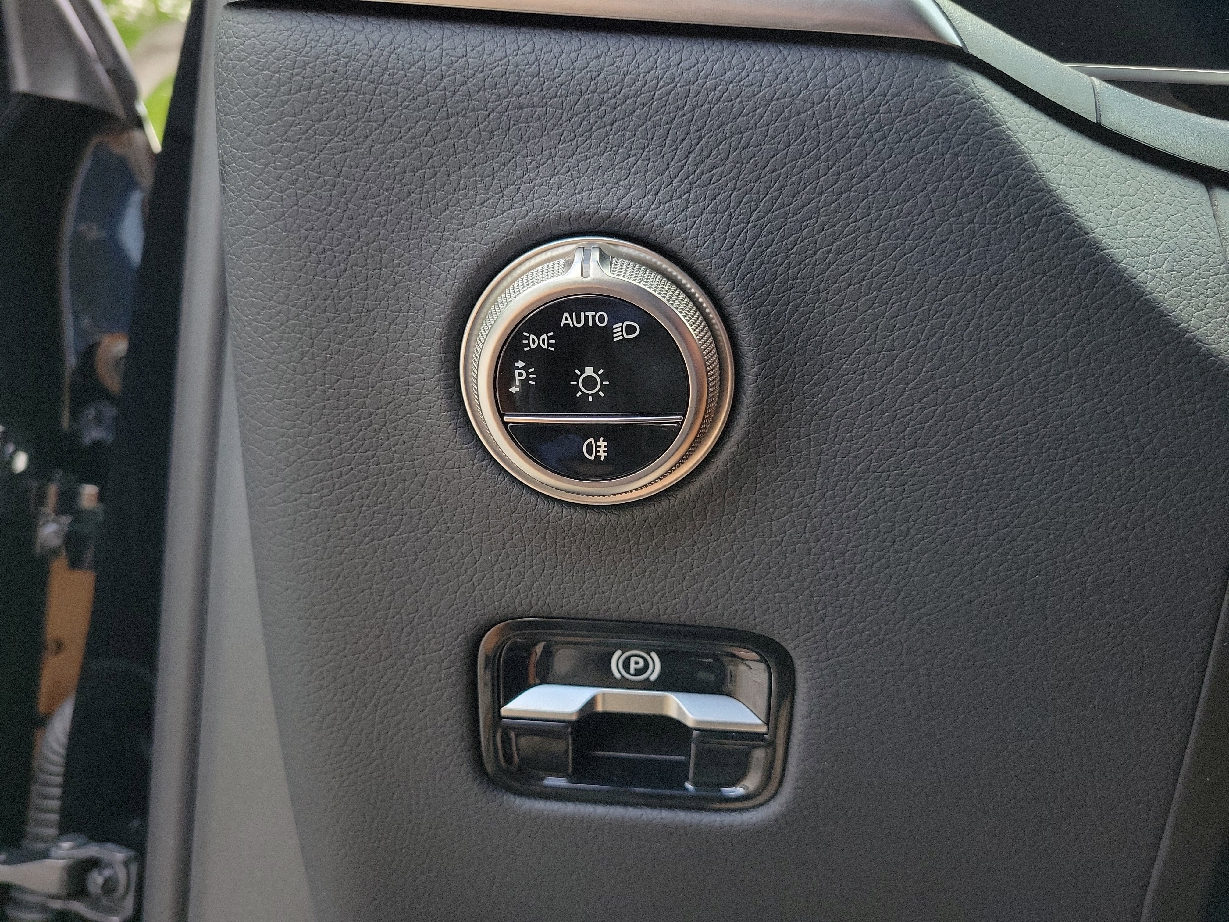 Certified 2026 Mercedes-Benz GLC 300 4MATIC image 25