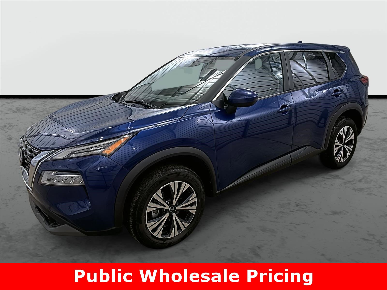 Used 2023 Nissan Rogue SV