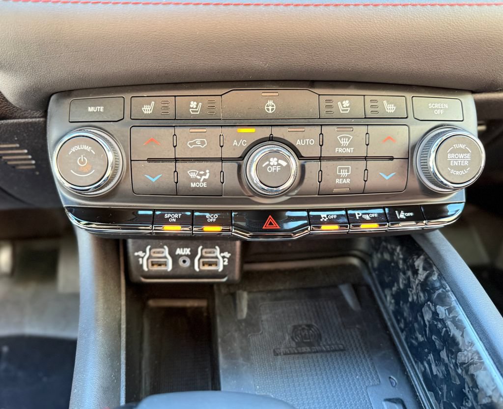 Used 2023 Dodge Durango R/T AWD/4WD image 24