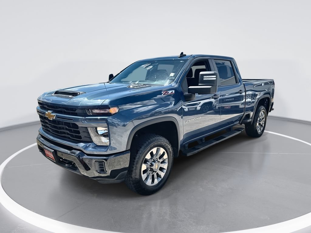 Used 2025 Chevrolet Silverado 2500 Custom w/ Custom Value Package