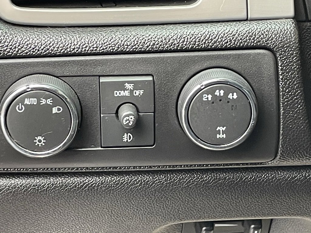 Certified 2013 Chevrolet Silverado 2500 LTZ w/ LTZ Plus Package image 32