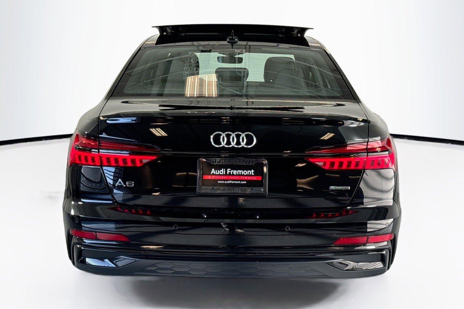 Used 2025 Audi A6 Premium Plus w/ Premium Plus Package image 6