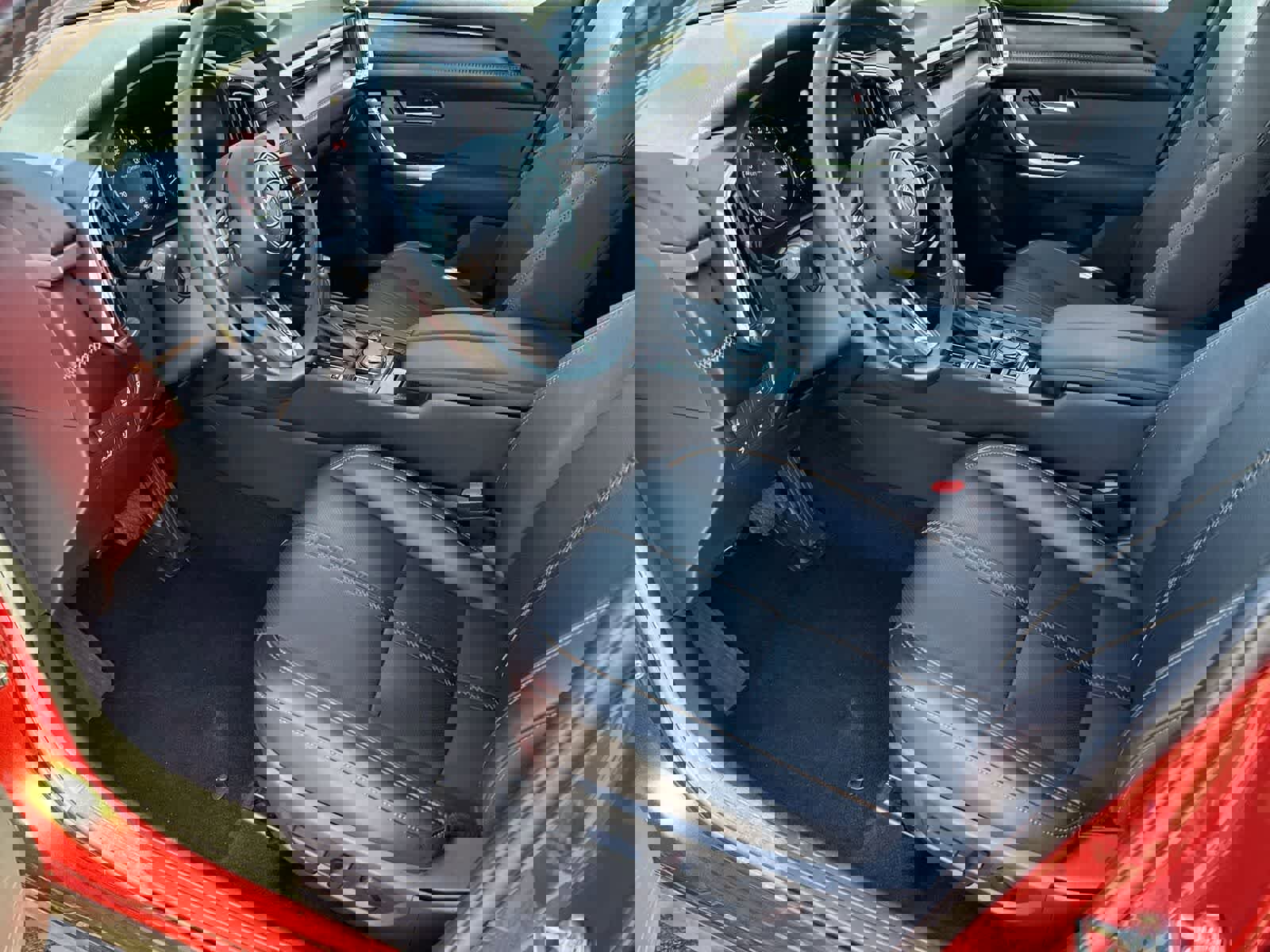 Used 2025 MAZDA CX-50 2.5 Hybrid w/ Premium Plus Pkg image 16