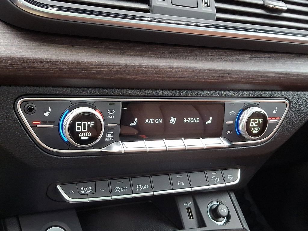 Used 2023 Audi Q5 2.0T Premium w/ Convenience Package AWD/4WD image 22