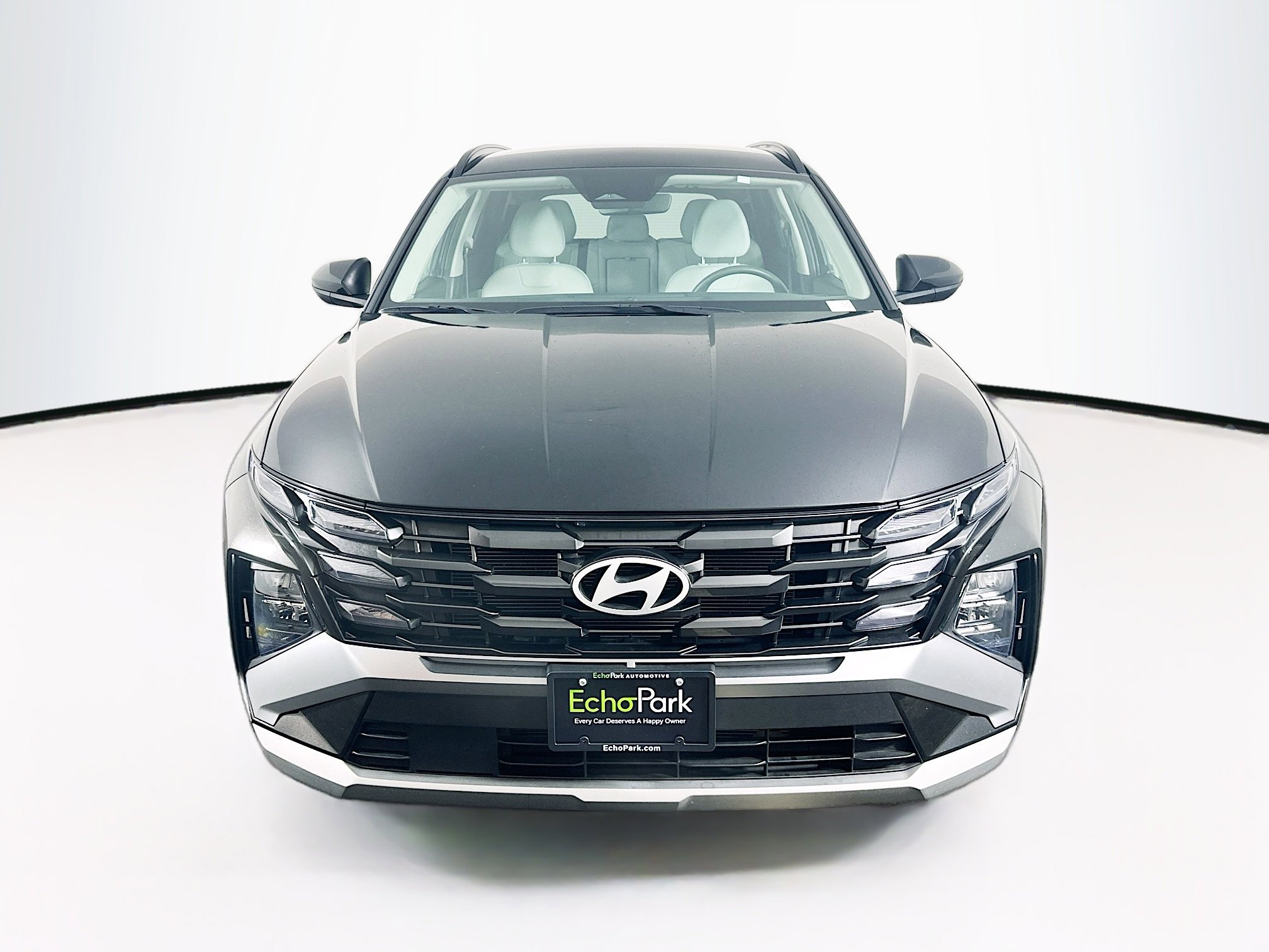 Used 2025 Hyundai Tucson SEL FWD image 2