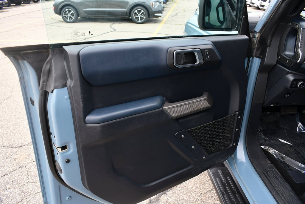 Used 2022 Ford Bronco Outer Banks image 13