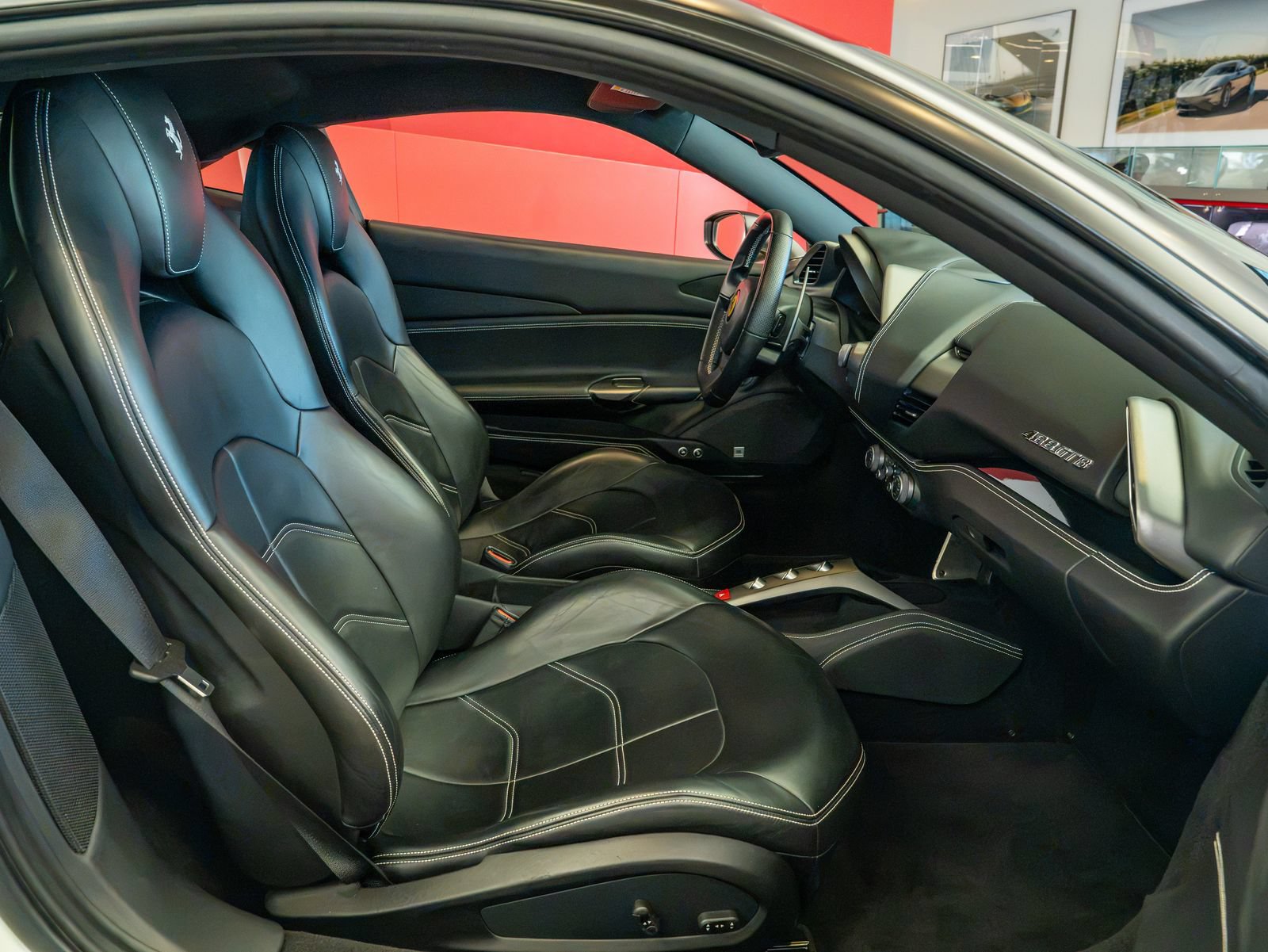 Certified 2016 Ferrari 488 GTB RWD image 18