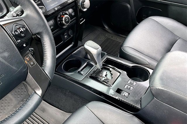 Used 2022 Toyota 4Runner TRD Off-Road Premium image 15