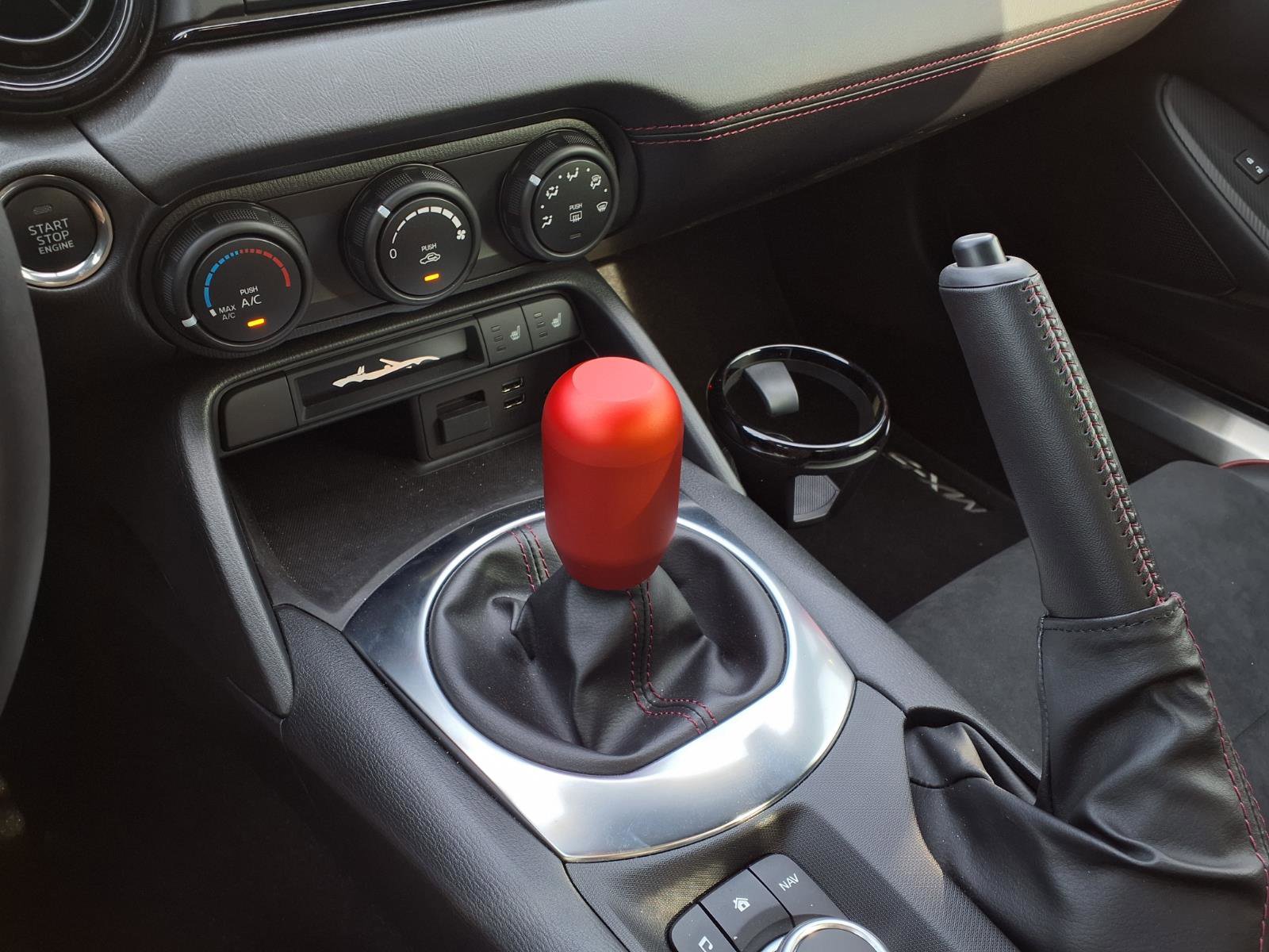 Used 2019 MAZDA MX-5 Miata Club w/ Brembo/BBS Recaro Package image 10