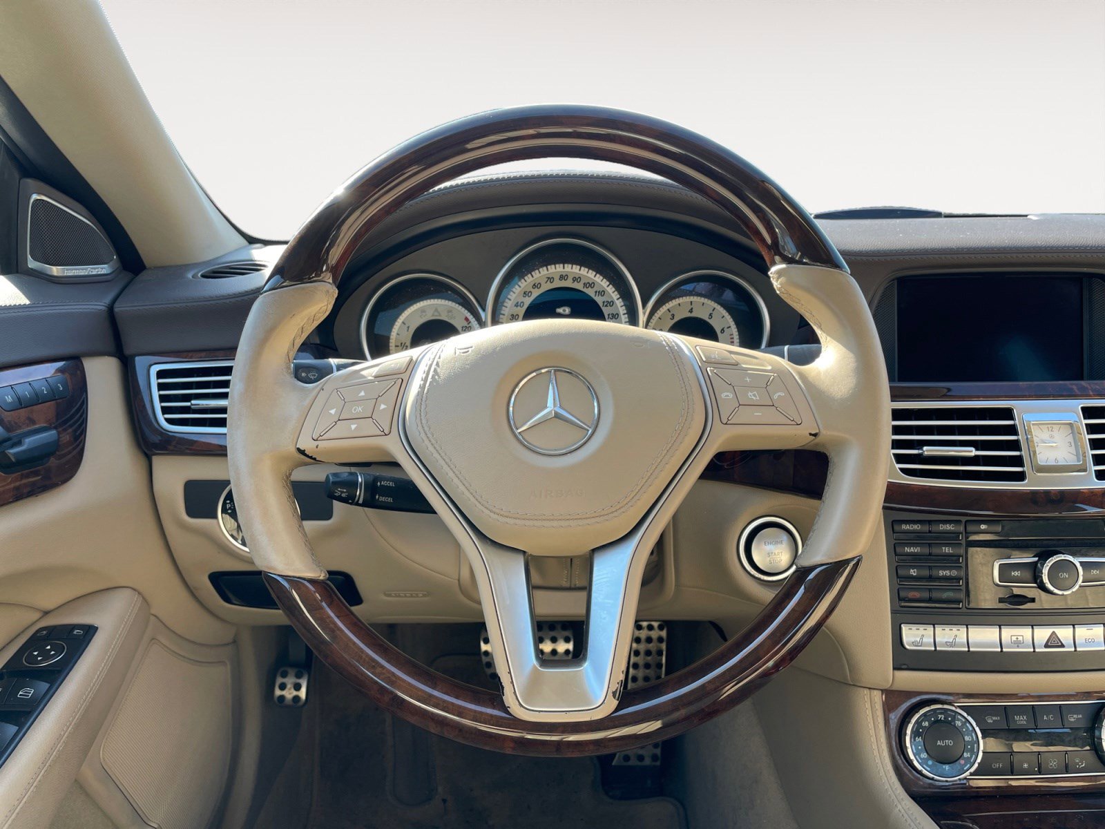 Used 2014 Mercedes-Benz CLS 550 4MATIC image 11