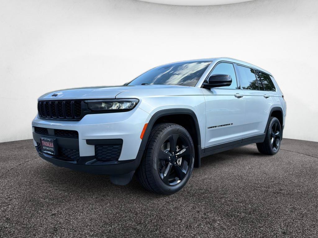 Used 2021 Jeep Grand Cherokee L Laredo AWD/4WD image 3