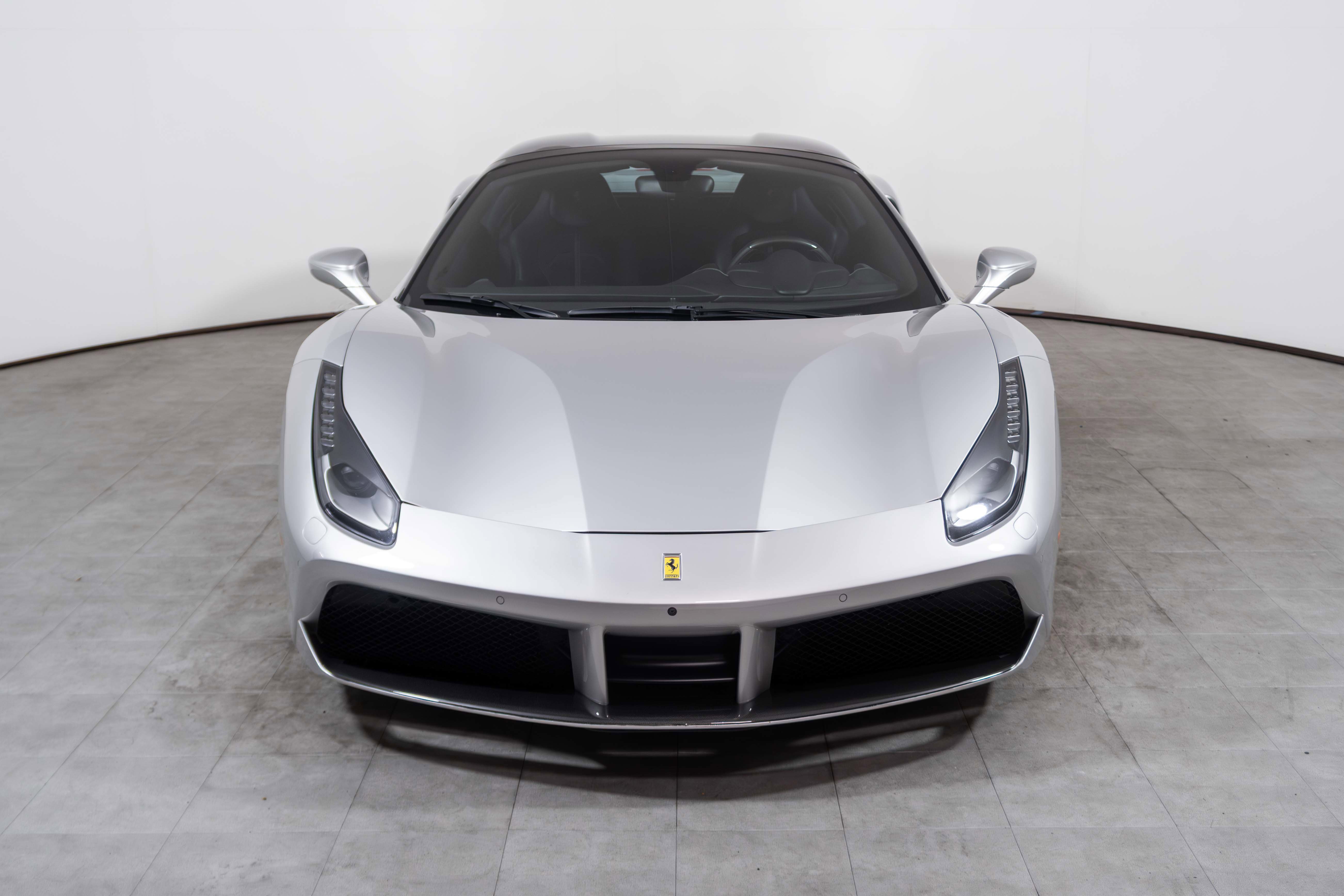 Used 2016 Ferrari 488 Spider image 10