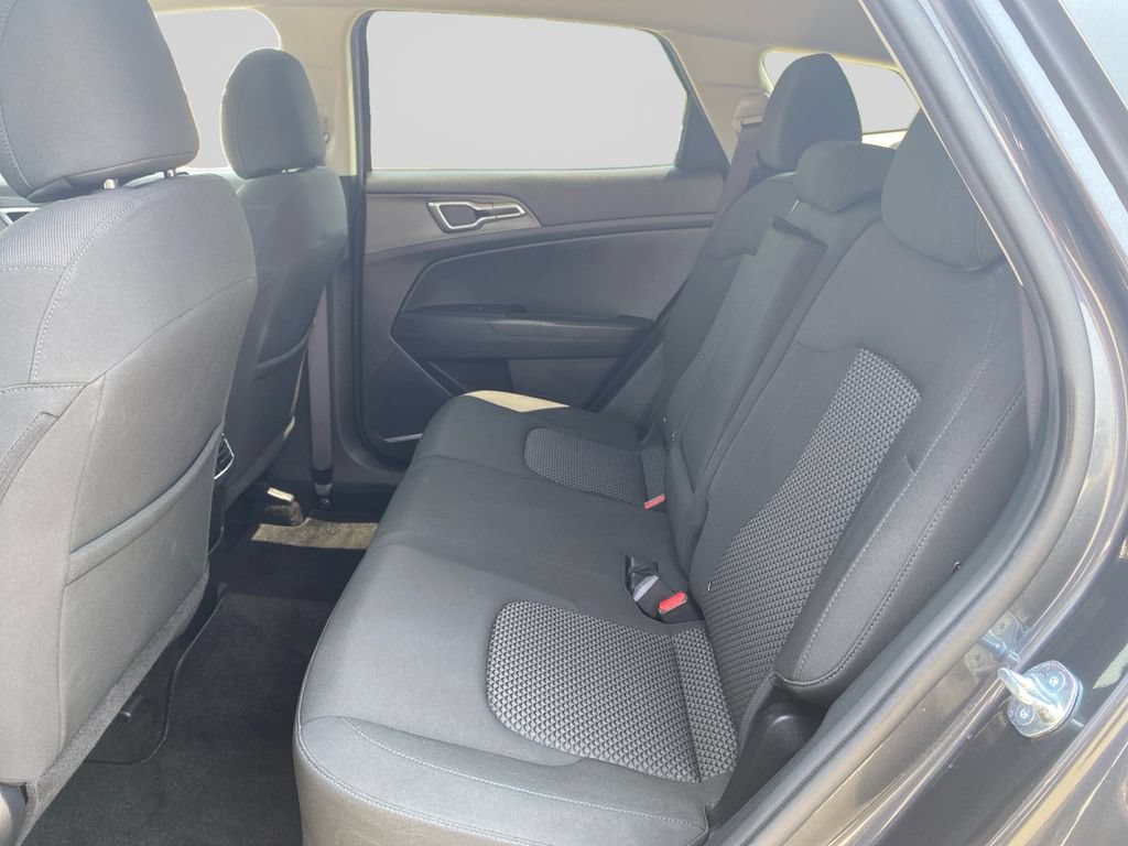 Certified 2023 Kia Sportage LX AWD/4WD image 19