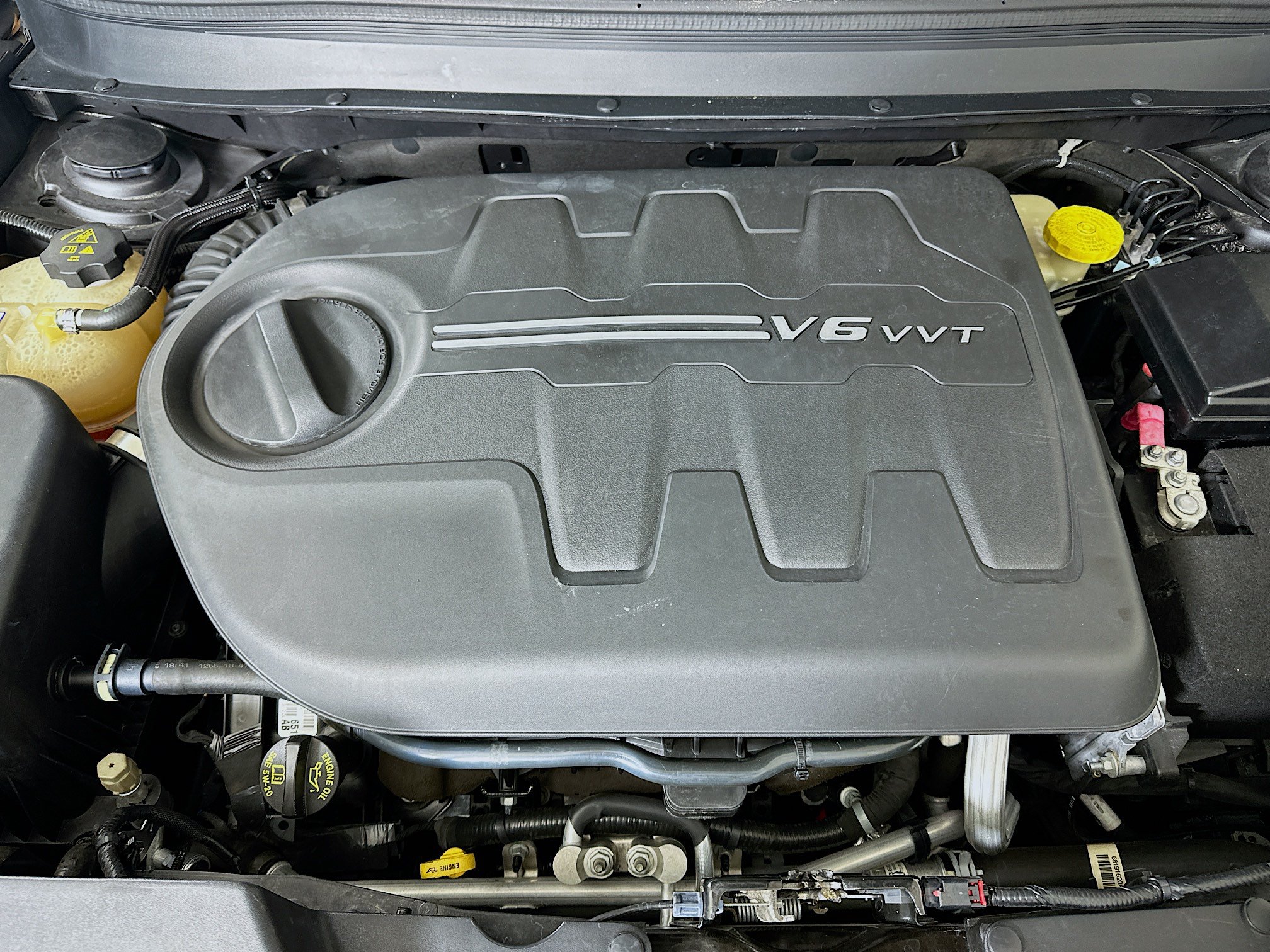 Used 2016 Jeep Cherokee 75th Anniversary FWD image 33