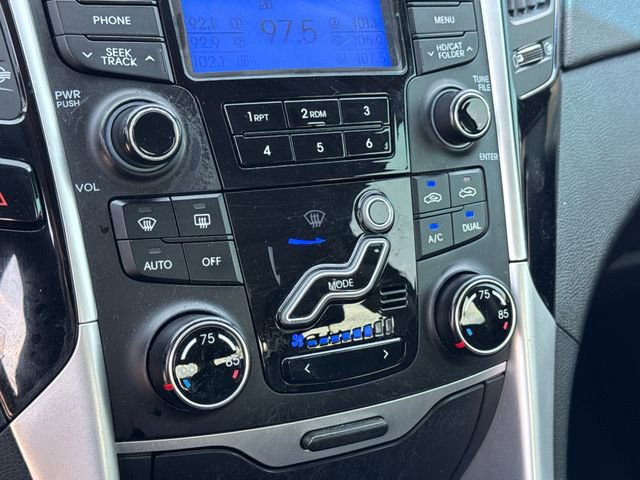 Used 2013 Hyundai Sonata Limited FWD image 21