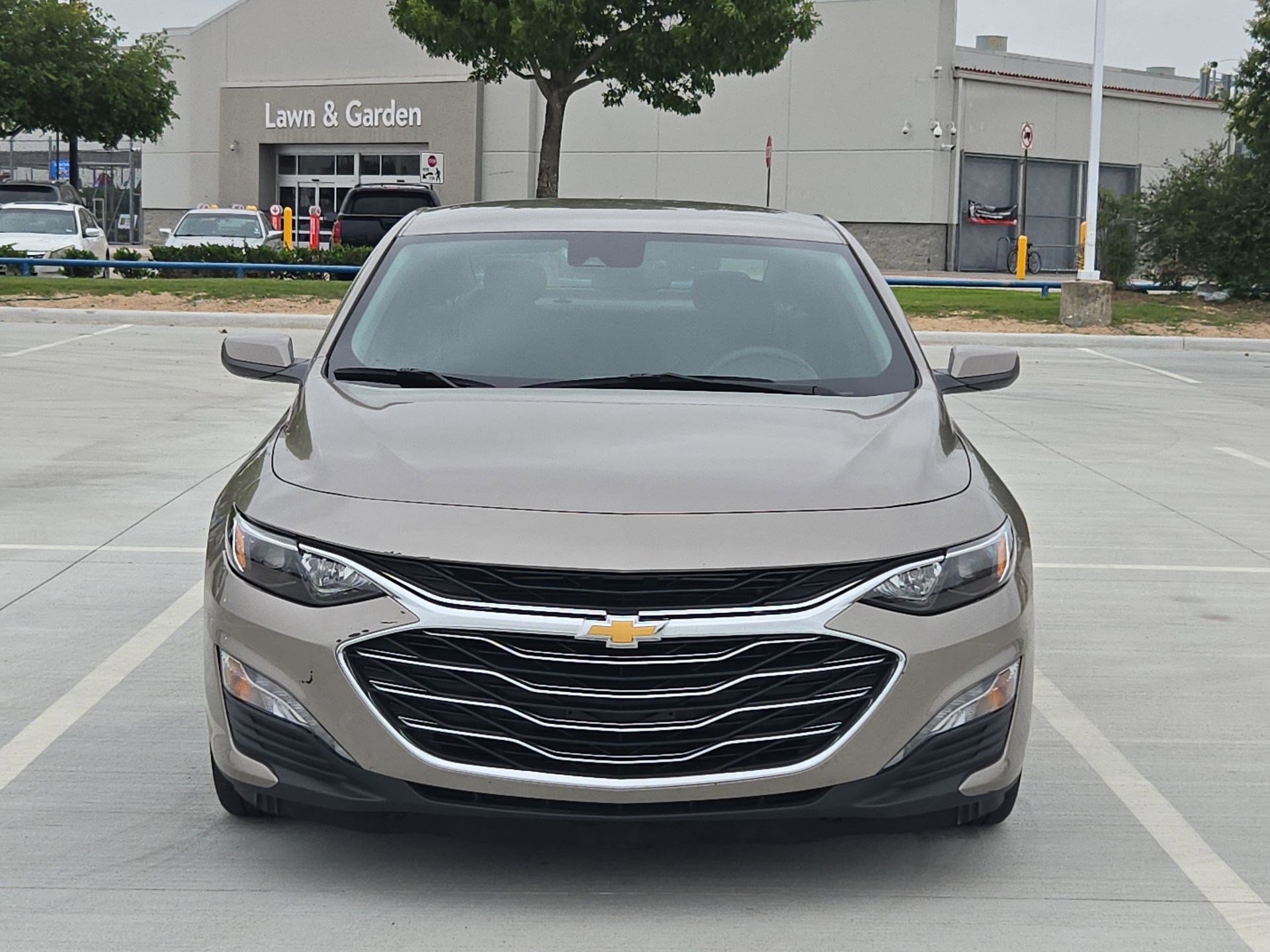 Used 2024 Chevrolet Malibu LT FWD image 9