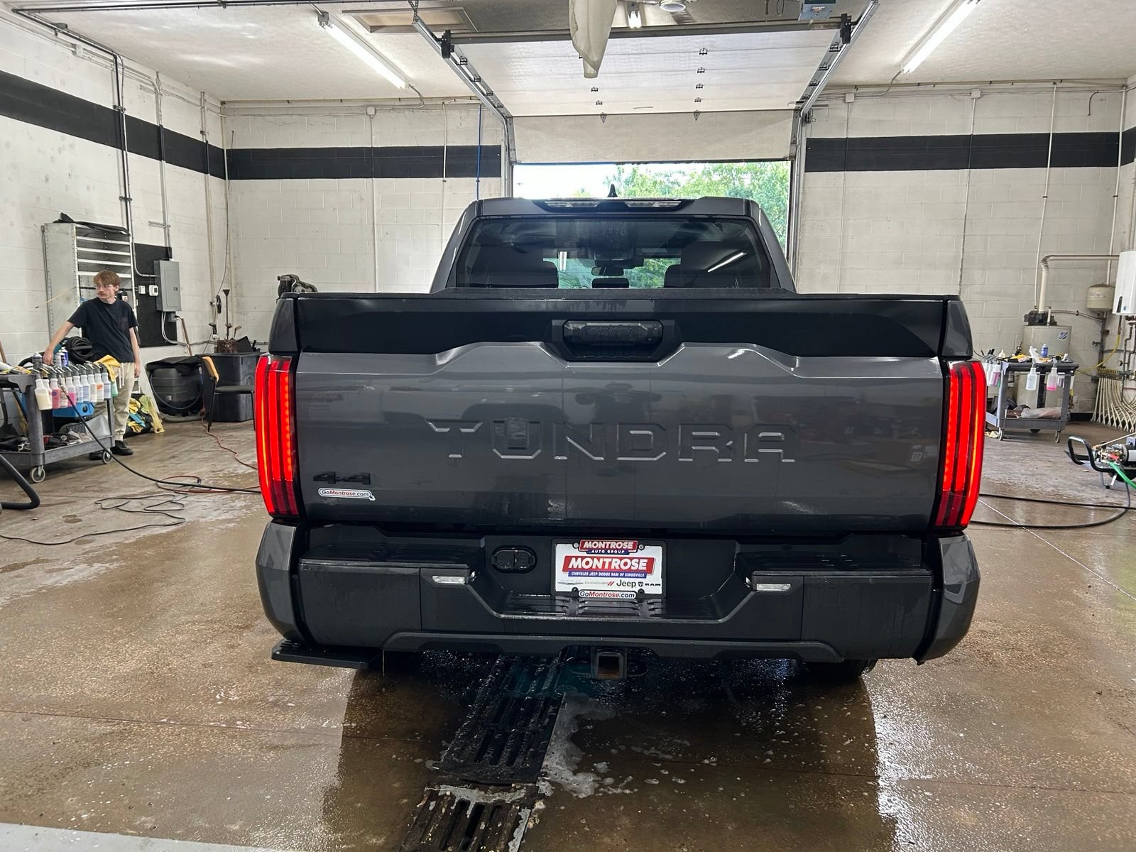 Used 2024 Toyota Tundra SR w/ SR Tow Package AWD/4WD image 5