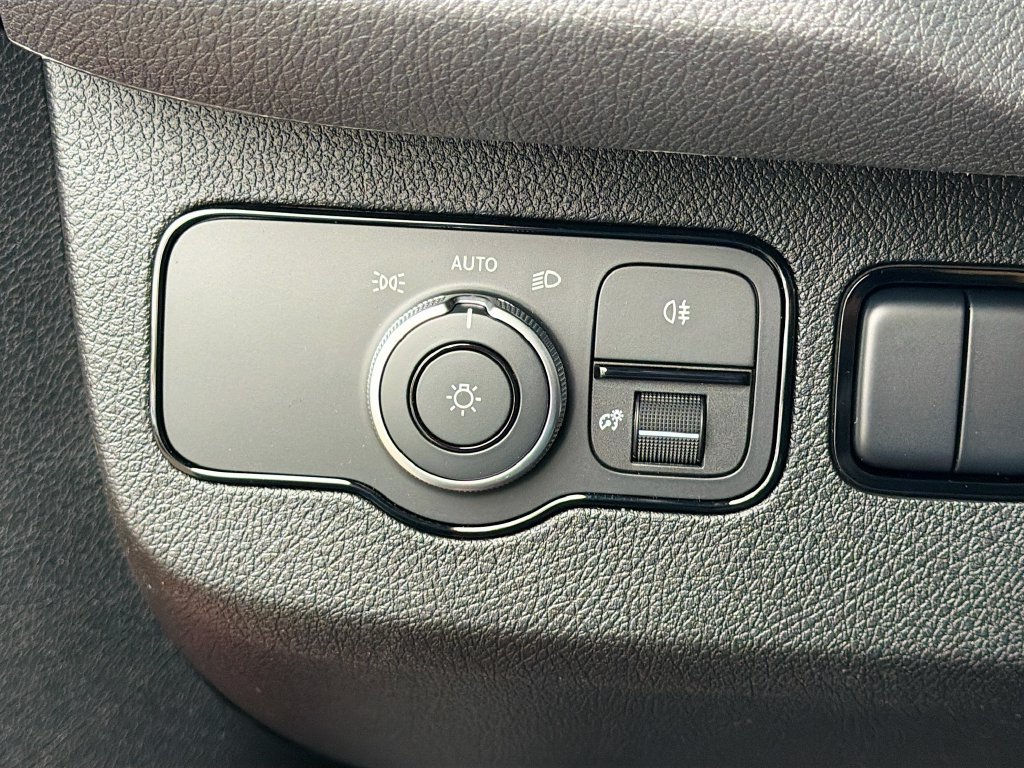 New 2026 Mercedes-Benz Sprinter 2500 image 11