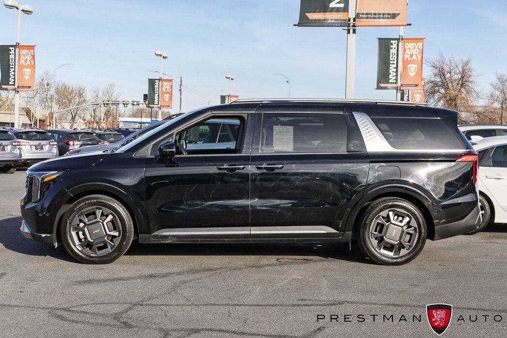 Used 2025 Kia Carnival SX image 15