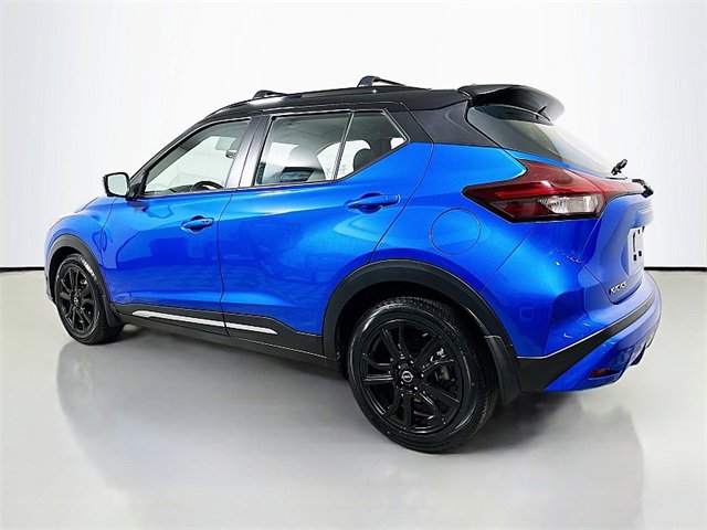 Used 2023 Nissan Kicks SR w/ Exterior Package image 5